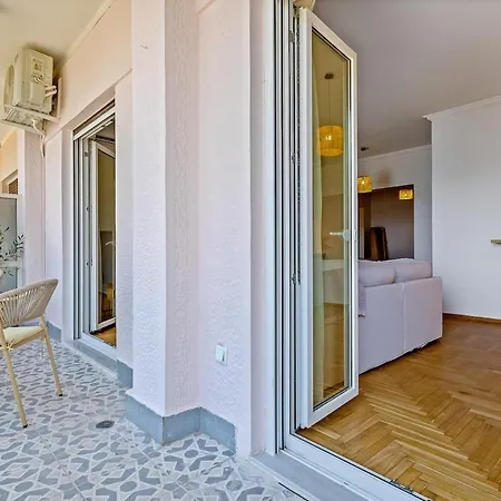 アパート Beachfront With A Breathtaking View! *